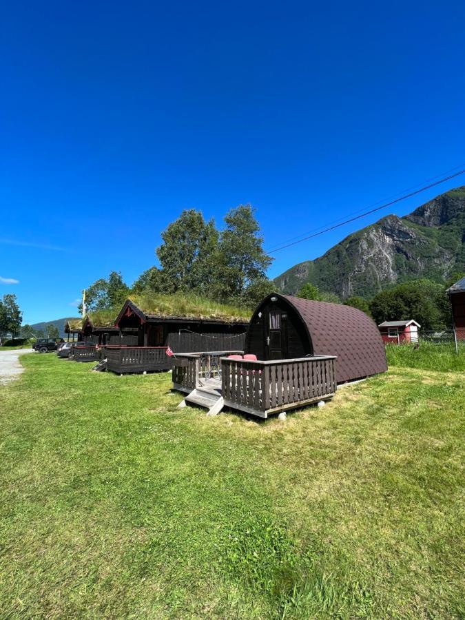Vistdal Camping Myklebostad  エクステリア 写真
