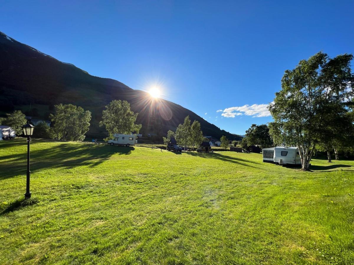 Vistdal Camping Myklebostad  エクステリア 写真