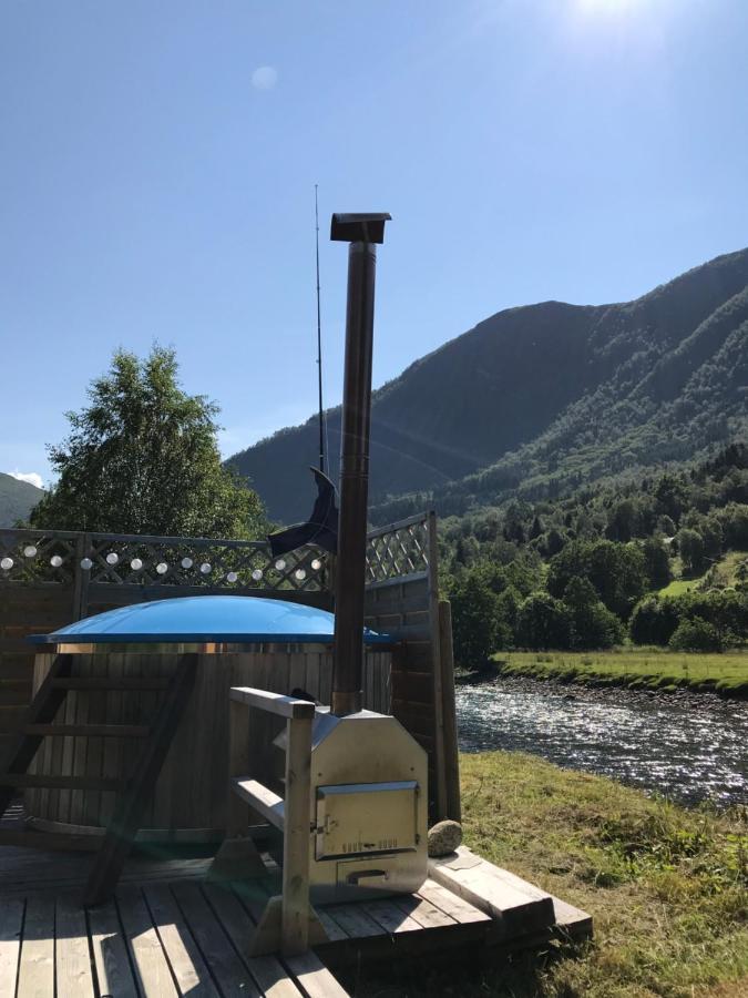 Vistdal Camping Myklebostad  エクステリア 写真